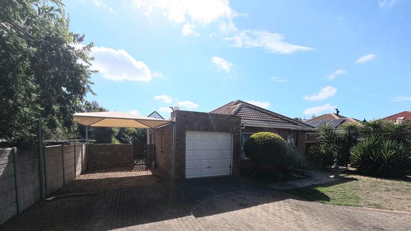 2 Bedroom Property for Sale in D